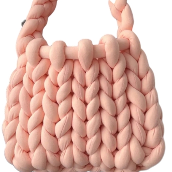 PINK CHUNKY KNIT CROCHET PURSE - Picture 1 of 3